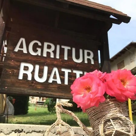 Farm stay Agritur Ruatti